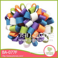 Ornamental ribbon bows for wine